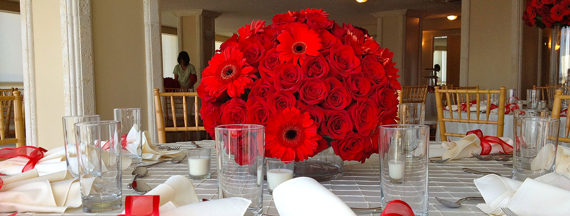 Floral arrangements for social, corporate events and weddings